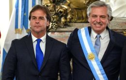 President Fernandez admitted he is a close friend of the Lacalle family, and would have liked very much to attend the inauguration of Lacalle Pou