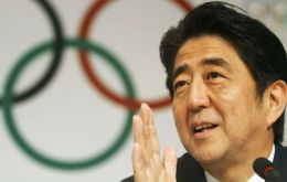 Shinzo Abe reckoned the event could be postponed if it could not be held in its “complete form.”