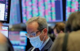 The Dow Jones Industrial Average finished down more than 631.56 points (2.67%) at 23,018.88. The broad-based S&P 500 dropped 86.60 points to 2,736.56, while the tech-rich Nasdaq Composite Index sank 2