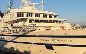 The Venezuelan navy spotted a Canadian-owned cruise-ship, the RCGS Resolute, stopped off the Venezuelan island of Tortuga