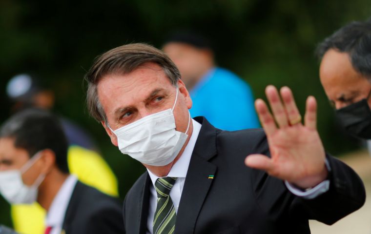 Bolsonaro's government had stopped publishing the total number of deaths from the new coronavirus on Friday, saying it was adopting a new methodology
