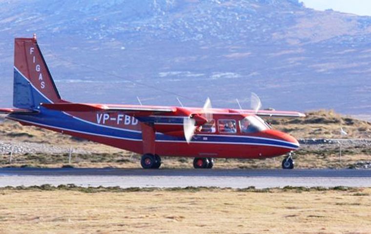 The aircraft also serves in the commuter and freight role, connecting isolated communities and transporting tourists and penguins such the case of Falklands