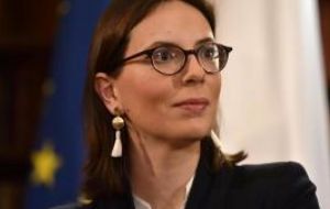 “I am not ruling out anything,” Junior European Affairs Minister Amelie de Montchalin told Europe 1 radio, when asked if she could rule out a no-deal Brexit.