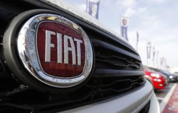 The loan, which reportedly includes conditions not to cut jobs, is “an operation that aims to preserve and reinforce the Italian auto industry”, Economy Minister Roberto Gualtieri said in a statement.