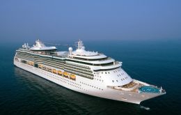 Cruise liner “Jewel of the Seas”
