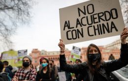 NGOs under the motto “We are not interested in becoming a factory of pigs for China, or a factory of new pandemics”, started collecting signatures to stop the announced project