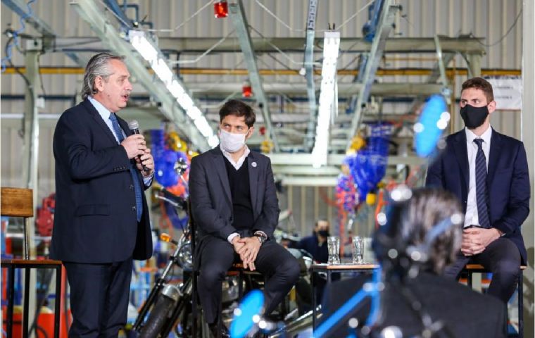 President Fernandez and other authorities during the official opening of the factory in Campana 