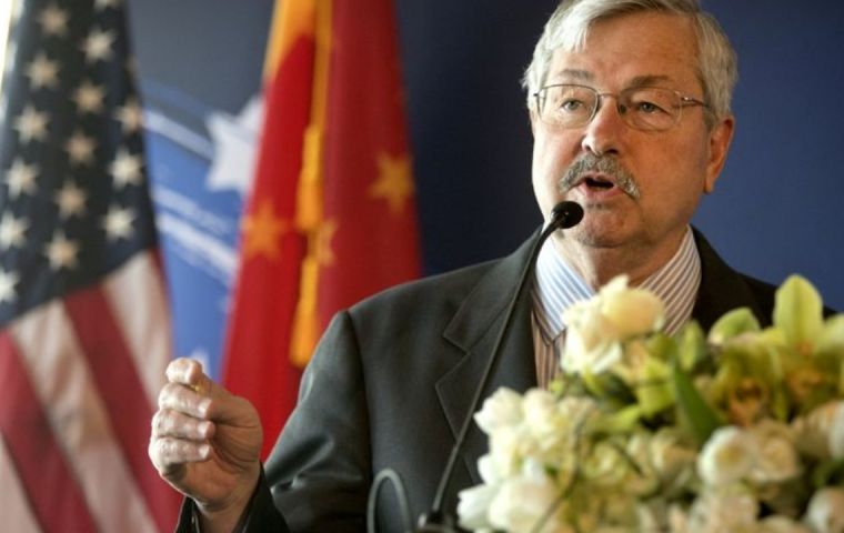 Terry Branstad as reported to have a long-standing relationship with Chinese President Xi Jinping, whom he first met in the 1980s.
