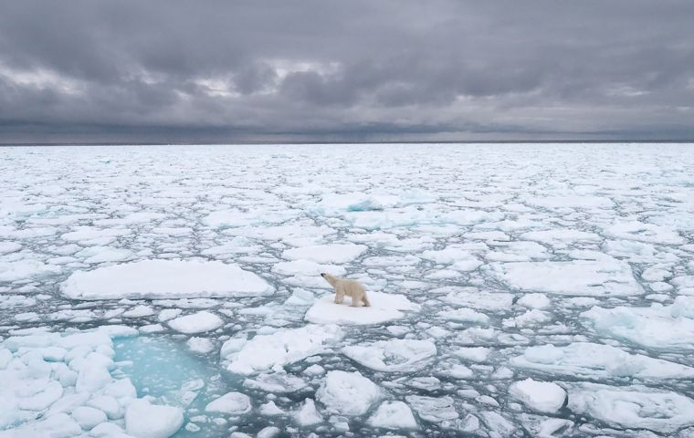 Historically the Arctic Ocean would freeze right out to its edges, the northern coasts of Canada, Greenland, Russia and Alaska) each winter, 14-million square km