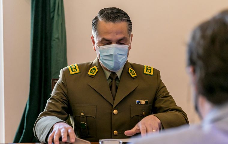 Chile's opposition had for months called on Rozas,  --head of the Carabineros military police--, to resign following criticism from UN human rights office.