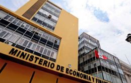 Peru launched the sale of US$ 1bn of century bonds, in addition to US$ 2bn of notes set to mature in 2060 and another US$ 1bn of 12-year bonds