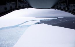 The photos, which the BFSAI posted, exposed unprecedented details, including cracks and fissures, within the main body of the iceberg