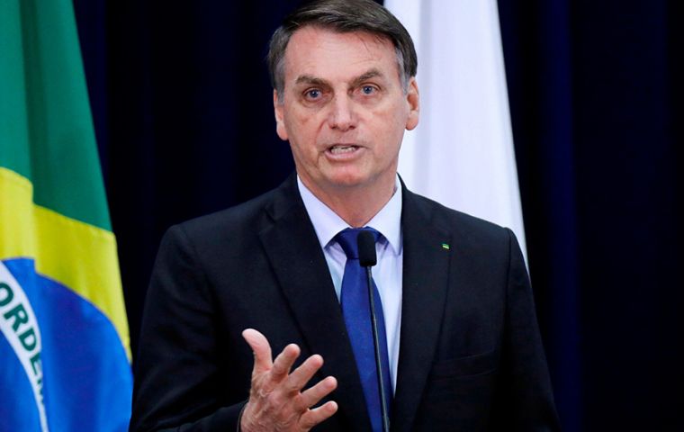 Last week cyclothymic president Bolsonaro when pressured by followers for more funds replied that the Treasury was “broke.” Photo: Reuters