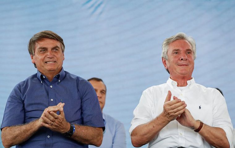 Bolsonaro thanked Collor in an event in which he called him an “advisor” for having presented proposals for the reduction of taxes on fuels.