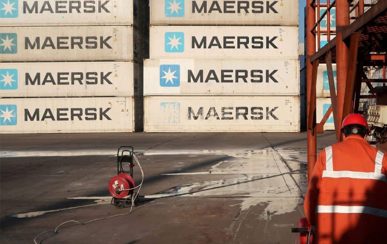 The Danish company wants to make the handling of a container as easy as sending a letter by mail or buying food. Photo: Reuters