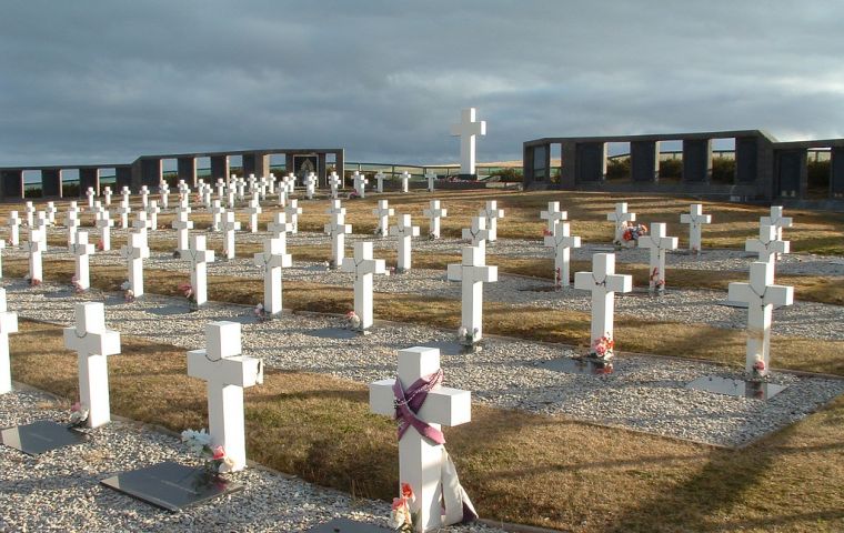 The Argentine military cemetery at Darwin 