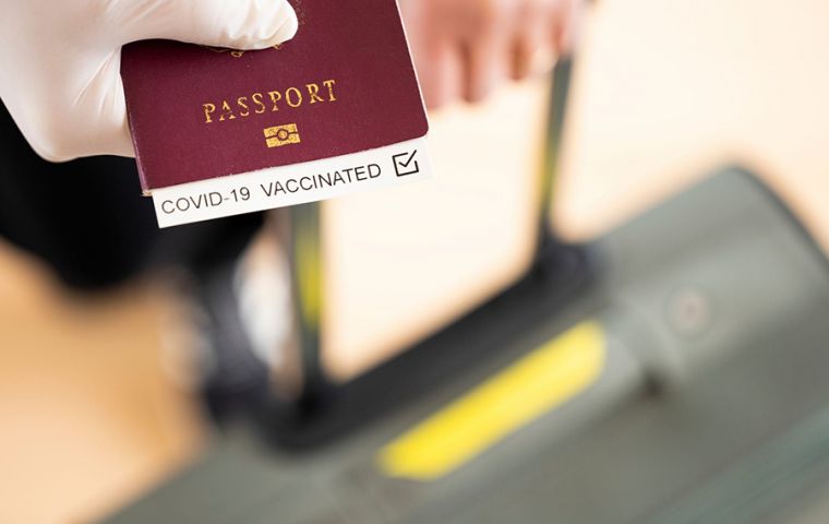 Most Britons support vaccine passport so as to resume foreign travel — MercoPress - a news room