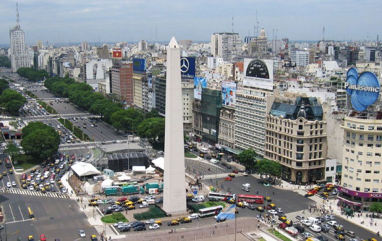 The new measures are to focus on the Buenos Aires Metropolitan Area (AMBA) and other large cities in the country.