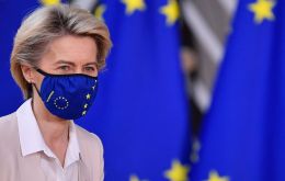 “One thing is clear: the 27 member states will accept, unconditionally, all those who are vaccinated with vaccines approved by EMA,” Von der Leyen 