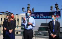 Soon Chile will “ leave the era of coal behind,” said Jobet. (Pic Twitter)
