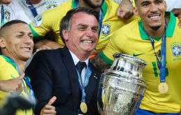 “Nobody has any problems with all those matches that are already being played, why do they want to condemn the holding of the Copa America?,” Bolsonaro asked (GETTY IMAGES)