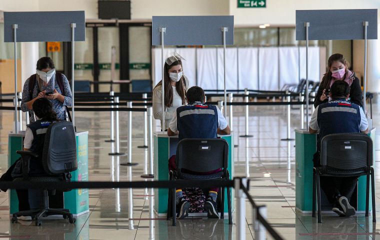 Those who skip quarantine will be fined and lose their mobility pass privileges