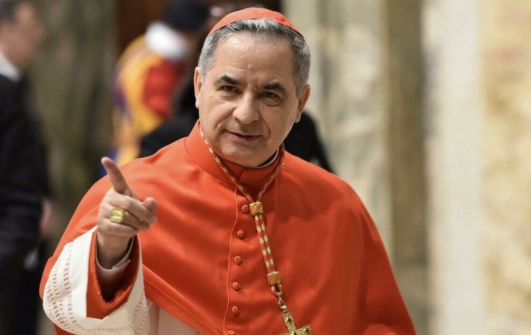 Cardinal Becciu said he that he was “calm” and awaited the continuation of the trial in order to prove his innocence of all the accusations against him.