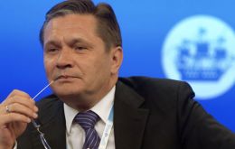 Rosatom head Alexei Likhachev said that Russia by the end of the year will have two to four medium sized LNG powered vessels on the production line.