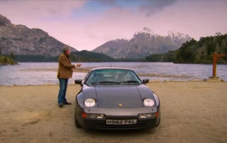 Jeremy Clarkson's Top Gear Porsche 928 with the H982 FKL plate number 