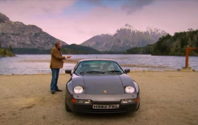 Autos Patagonia Top Gear Con Numero De Matricula De Guerra En Las Islas Malvinas Aplastados Por Argentina Mercopress