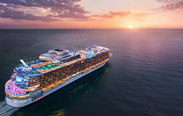 Wonder of the Seas is the largest cruise ship in the world, accommodating 6,800 passengers and 2,400 crew members. 