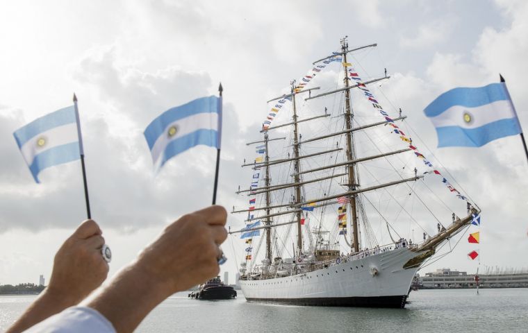 The ARA Libertad's crew was ordered to keep contact with Chilean authorities down to a minimum