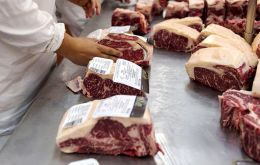 Retail prices of meat have not fallen despite the Government's intentions and announcements