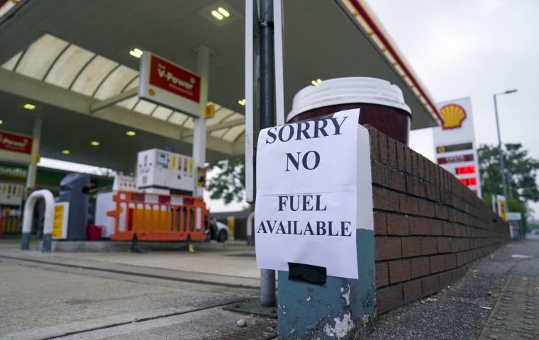 Government said Army drivers would receive special training, while Business Secretary Kwasi Kwarteng insisted that UK has sufficient supplies of fuel. 