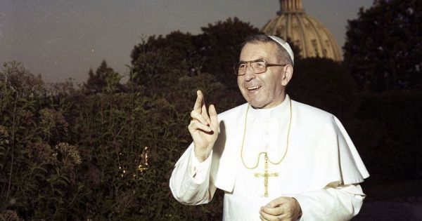 Smiling Pope credited with an Argentine miracle on his way to sainthood - Vimarsana News