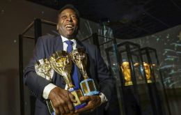 “I made this video to thank everyone for the gift of receiving so much love,” Pele told his fans.