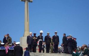 At the Cross of Sacrifice, at approximately 11.00 am there will be two minutes silence marked by the firing of the saluting guns on Victory Green. 