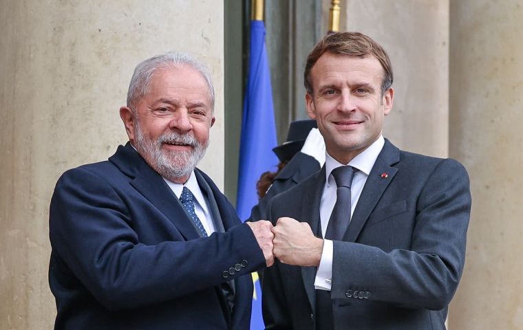 ??Je cherche à restaurer la crédibilité que le Brésil avait autrefois dans le monde,??  dit Lula.