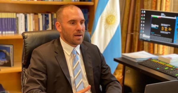 Fears Of Devaluation Loom Over Argentina As Central Bank Reserves Run Almost Dry MercoPress