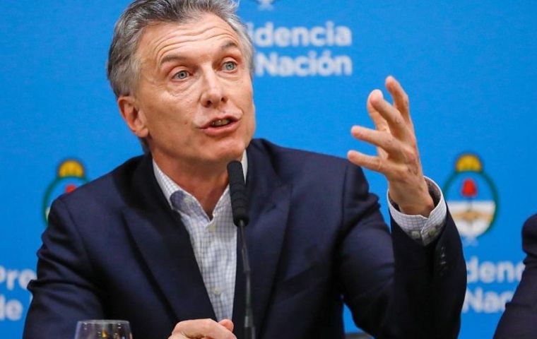 Macri met with Piñera in Santiago as he heard the news