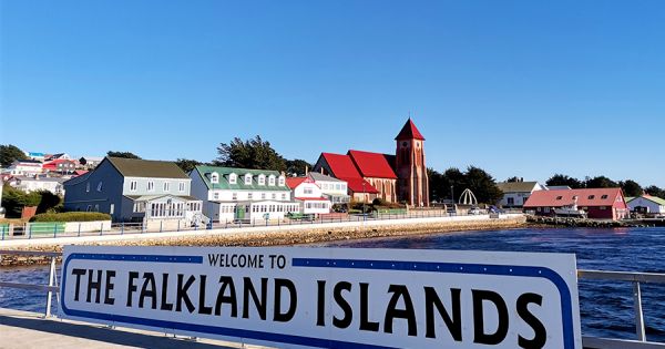 Argentina's Xmas present: Falklands offered two humanitarian flights for residents to visit relatives - Vimarsana News
