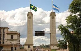 Brazilians are allowed to enter Argentina by land, but not viceversa