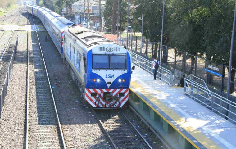 The San Martín line operates outdated Chinese units acquired under Cristina Kirchner 