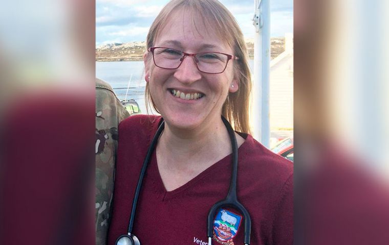 Zoe Fowler, who attended the Royal Veterinary Service takes the role on July first and replaces Steve Pointing who has been on the job for 14 years
