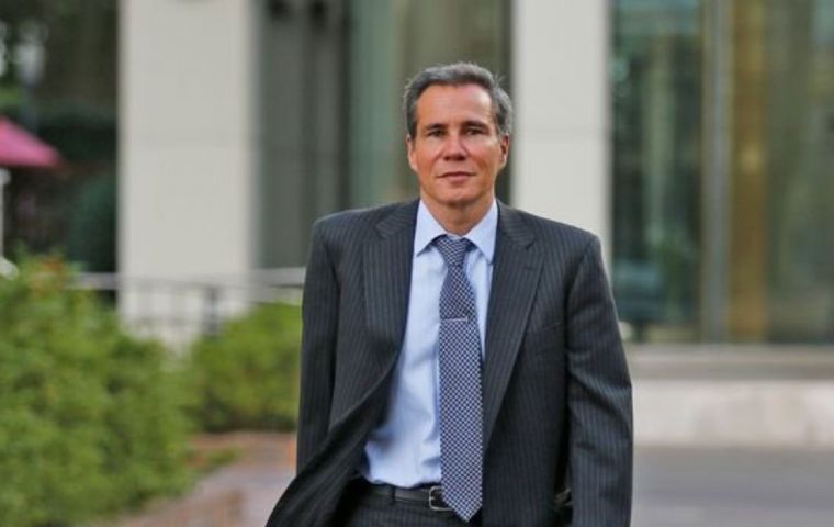 Nisman was a special prosecutor appointed to try to establish the alleged connection of Iran in two bomb attacks against Israelite targets in Buenos Aires
