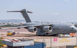 On Jan. 21 a RAF Boeing C-17 Globemaster III aircraft landed at Porto Alegre to refuel and left the next day for the Falklands (Pic Aeroflap)