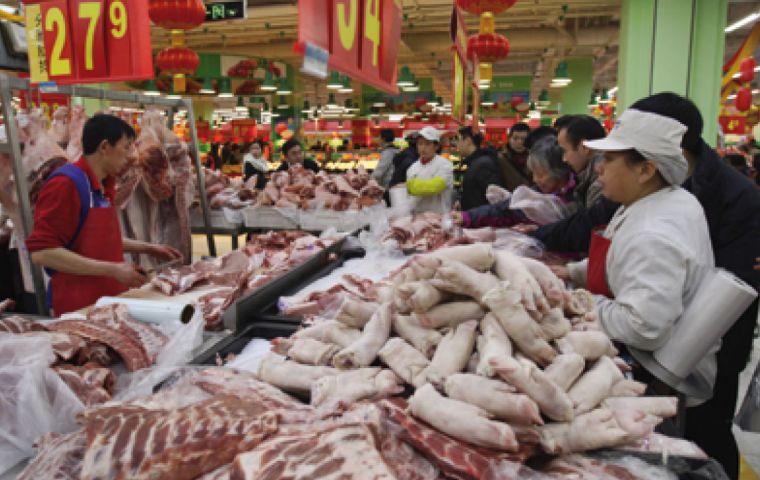 The Hong Kong Center for Food Safety announced that three samples of beef from Brazil and one of pork from Poland had tested positive for SARS-CoV-2.