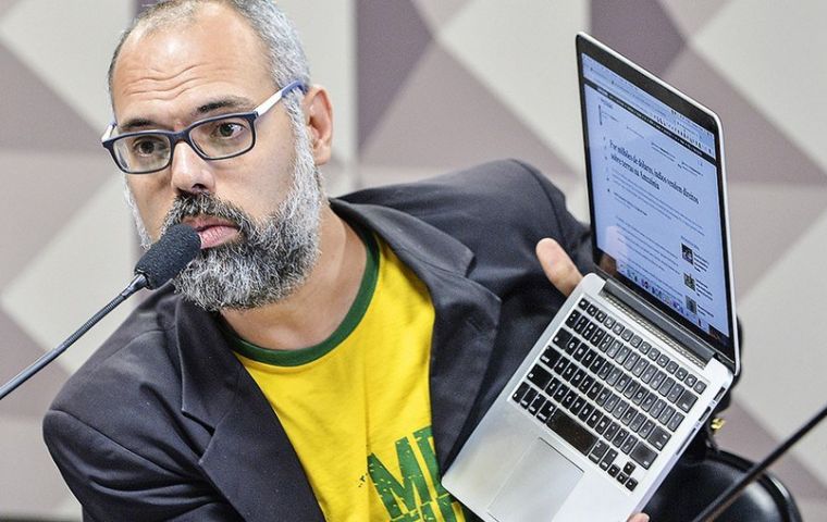 “It's not that my channel has been deleted...”; it is prohibited for those who are in Brazil, as it happens in Cuba or North Korea, explained the blogger