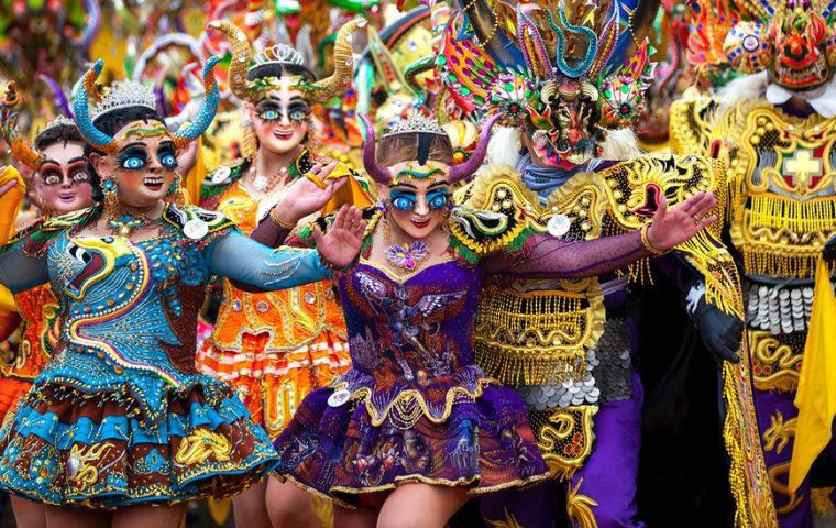 Photos: Carnival Parades Return in Brazil - The Atlantic