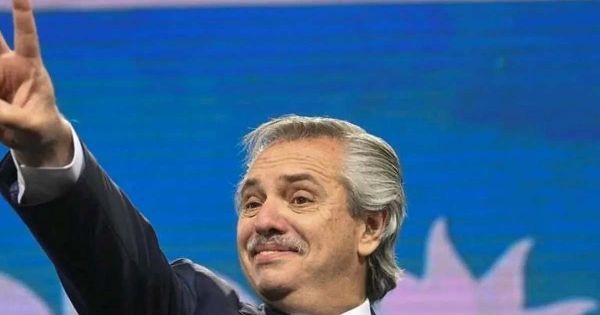 Presidente argentino Alberto Fernández insinúa posible reelección — MercoPress